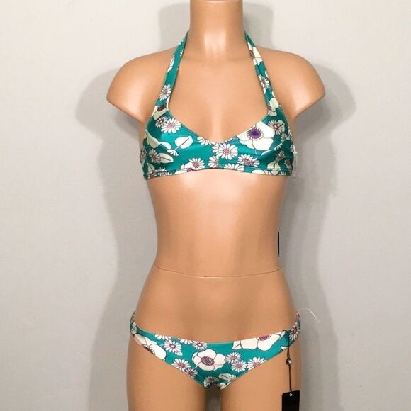 WILDFOX 60’s Brazilian floral reversible bikini. S-top/L-bottoms - Picture 2 of 9